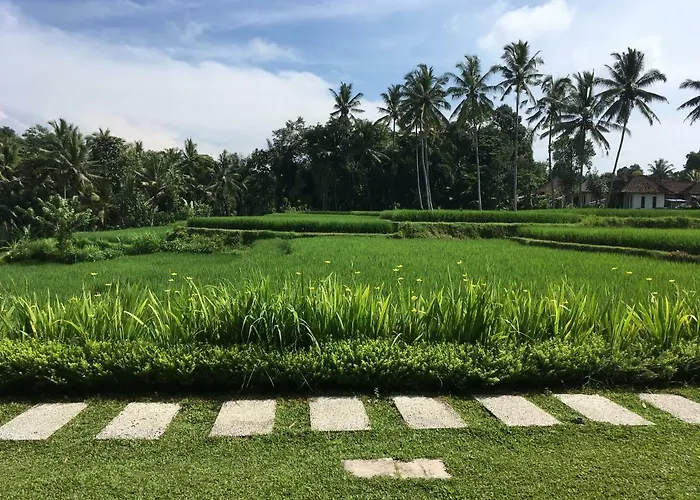 Puri Raya ウブド