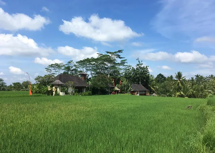 Villa Puri Raya *
