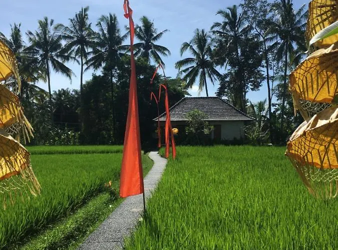 Puri Raya *